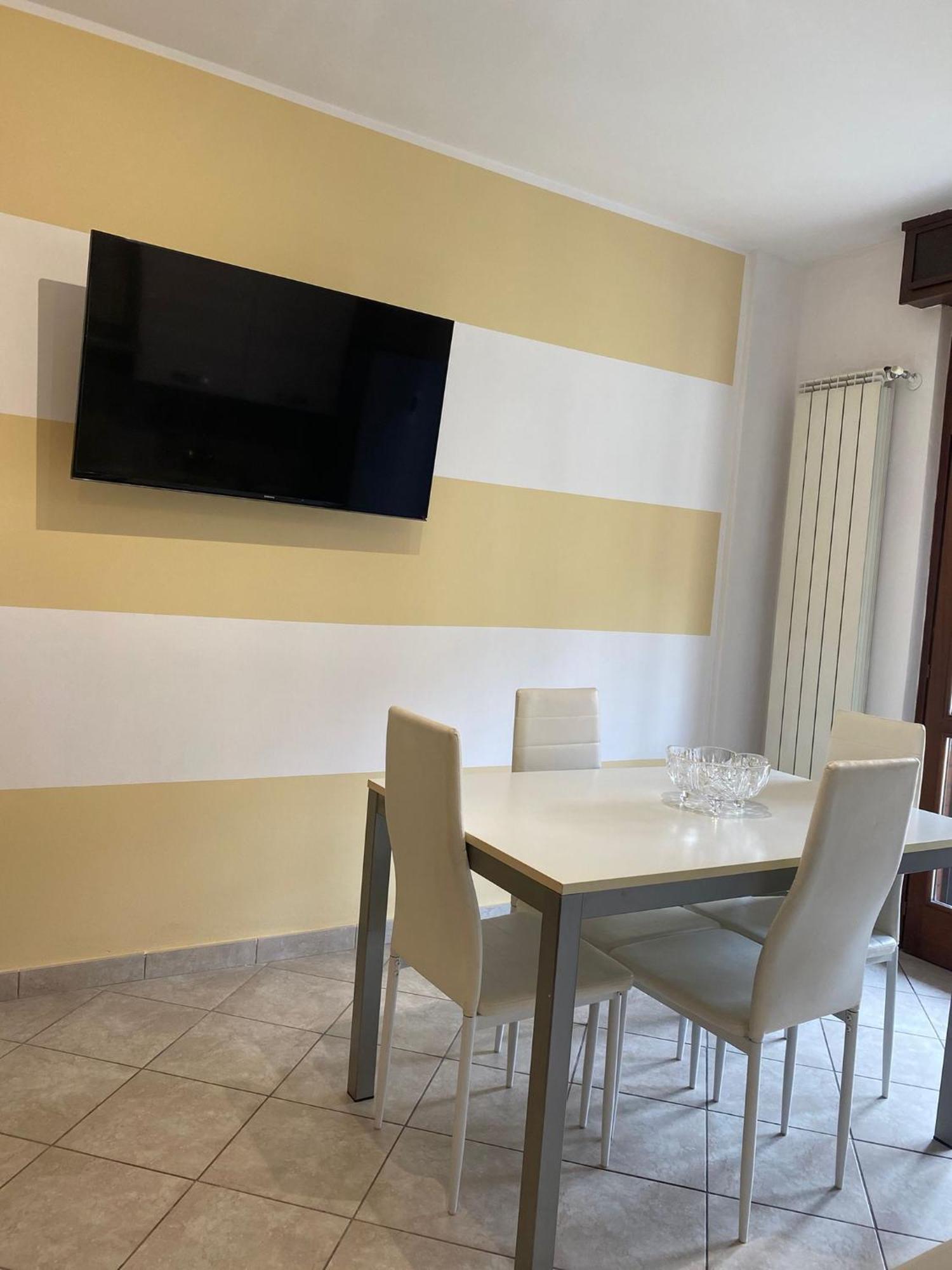 Fabulous And Confort Apartment Isonzo - Borgo San Paolo - Parco Ruffini Turin Bagian luar foto