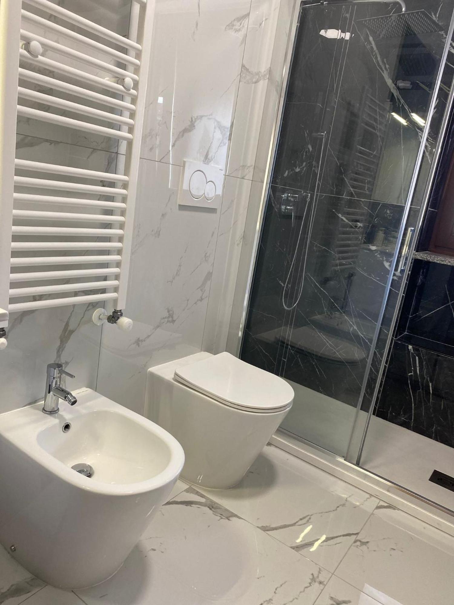 Fabulous And Confort Apartment Isonzo - Borgo San Paolo - Parco Ruffini Turin Bagian luar foto